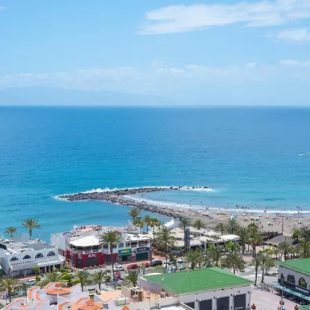 Y12b Super View Las Americas شقة